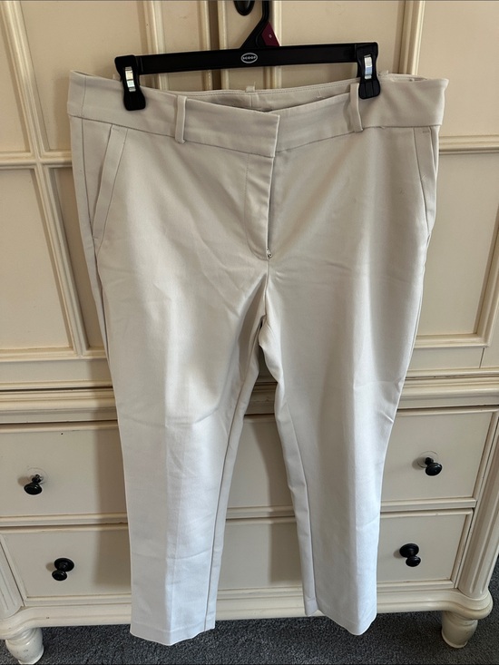 LOFT Pants - LOFT Off-White Skinny Ankle Dress Pants